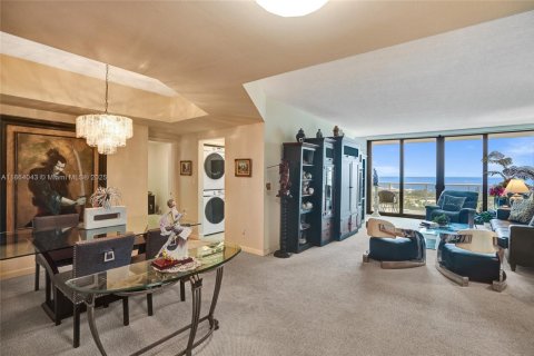 Condo in Aventura, Florida, 2 bedrooms  № 1896811 - photo 10