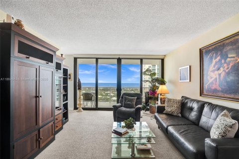 Condo in Aventura, Florida, 2 bedrooms  № 1896811 - photo 11