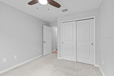 Villa ou maison à louer à Seffner, Floride: 4 chambres, 158.03 m2 № 2414970 - photo 11