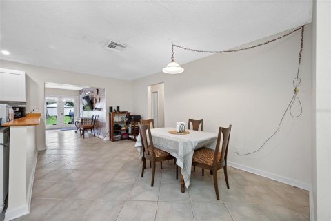 Villa ou maison à vendre à Pinellas Park, Floride: 3 chambres, 129.23 m2 № 2095796 - photo 21