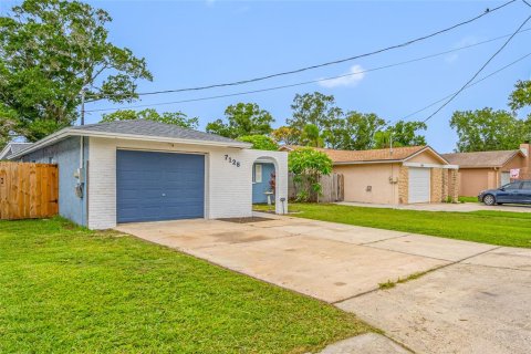 Villa ou maison à vendre à Pinellas Park, Floride: 3 chambres, 129.23 m2 № 2095796 - photo 3