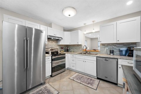 Villa ou maison à vendre à Pinellas Park, Floride: 3 chambres, 129.23 m2 № 2095796 - photo 14