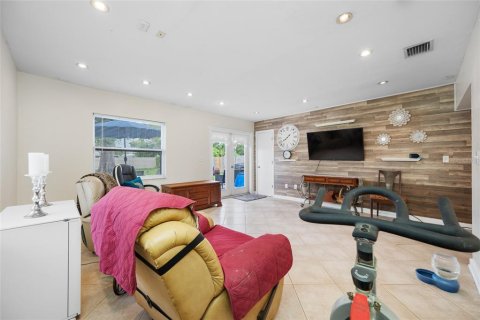 Villa ou maison à vendre à Pinellas Park, Floride: 3 chambres, 129.23 m2 № 2095796 - photo 27