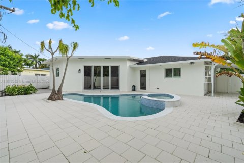 House in Delray Beach, Florida 4 bedrooms, 151.15 sq.m. № 1763076 - photo 28