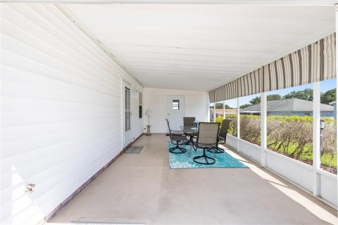 House in The Villages, Florida 2 bedrooms, 128.48 sq.m. № 1637497 - photo 4