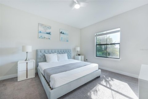 Casa en venta en Haines City, Florida, 4 dormitorios, 223.34 m2 № 1830070 - foto 25
