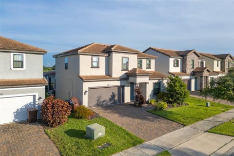 Casa en venta en Haines City, Florida, 4 dormitorios, 223.34 m2 № 1830070 - foto 16