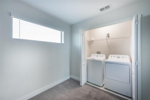 Casa en venta en Haines City, Florida, 4 dormitorios, 223.34 m2 № 1830070 - foto 11