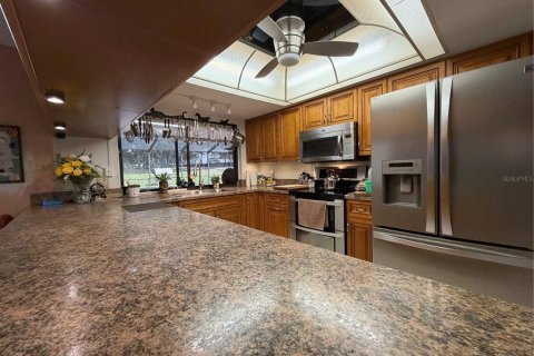 Villa ou maison à vendre à Spring Hill, Floride: 4 chambres, 203.73 m2 № 2401126 - photo 5