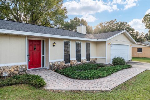 Villa ou maison à vendre à Ocala, Floride: 3 chambres, 147.53 m2 № 2238930 - photo 2