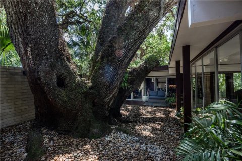 House in Gainesville, Florida 3 bedrooms, 206.8 sq.m. № 1786876 - photo 15