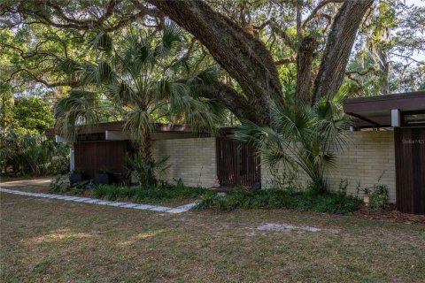 House in Gainesville, Florida 3 bedrooms, 206.8 sq.m. № 1786876 - photo 7