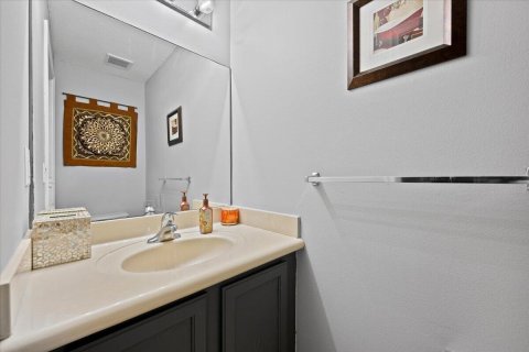 Townhouse in Riviera Beach, Florida 4 bedrooms, 152.82 sq.m. № 2383251 - photo 22