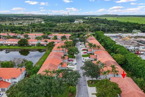 Townhouse in Riviera Beach, Florida 4 bedrooms, 152.82 sq.m. № 2383251 - photo 28