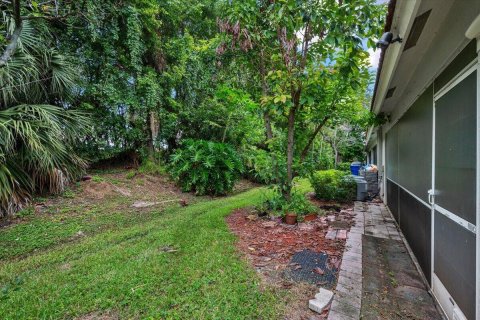 Townhouse in Riviera Beach, Florida 4 bedrooms, 152.82 sq.m. № 2383251 - photo 25