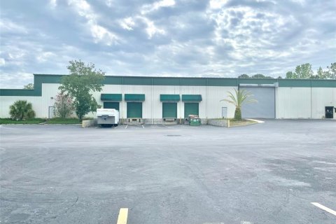 Immobilier commercial à Groveland, Floride 260.13 m2 № 2156474
