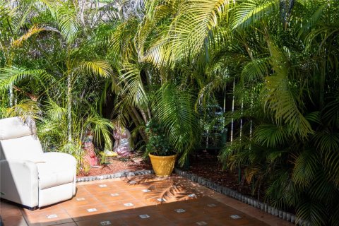 Casa en venta en Miami, Florida, 2 dormitorios, 108.97 m2 № 1958392 - foto 12