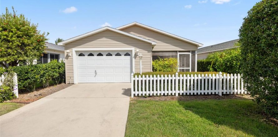 Casa en The Villages, Florida 2 dormitorios, 110.37 m2 № 1825135