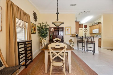Casa en venta en The Villages, Florida, 2 dormitorios, 110.37 m2 № 1825135 - foto 5