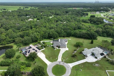 Villa ou maison à vendre à Parrish, Floride: 4 chambres, 323.76 m2 № 1297043 - photo 1