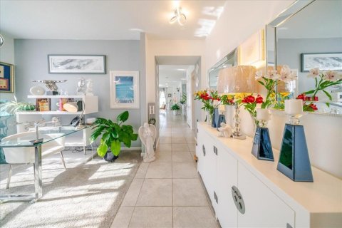Villa ou maison à vendre à Kissimmee, Floride: 3 chambres, 144.83 m2 № 2222618 - photo 3