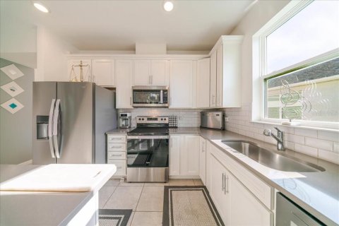 Villa ou maison à vendre à Kissimmee, Floride: 3 chambres, 144.83 m2 № 2222618 - photo 24