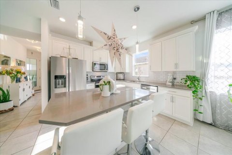Villa ou maison à vendre à Kissimmee, Floride: 3 chambres, 144.83 m2 № 2222618 - photo 17