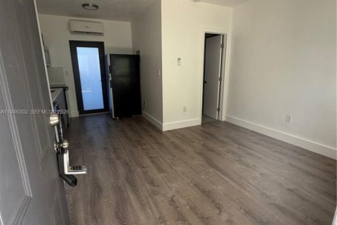 Снять в аренду квартиру в Майами, Флорида 229.65м2, № 2004599 - фото 4