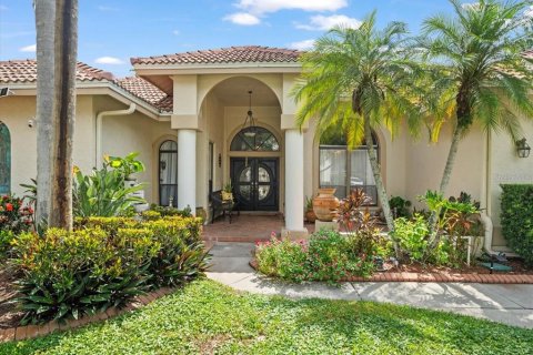Casa en venta en Tampa, Florida, 4 dormitorios, 302.86 m2 № 1879455 - foto 3