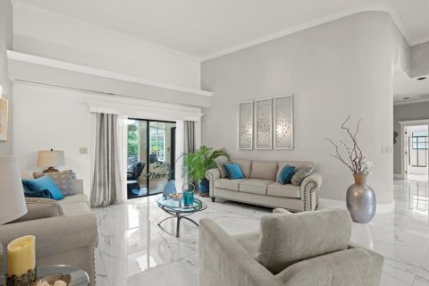 Casa en venta en Tampa, Florida, 4 dormitorios, 302.86 m2 № 1879455 - foto 8
