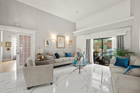 Casa en venta en Tampa, Florida, 4 dormitorios, 302.86 m2 № 1879455 - foto 11