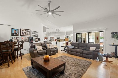 Casa en venta en Tampa, Florida, 4 dormitorios, 302.86 m2 № 1879455 - foto 24