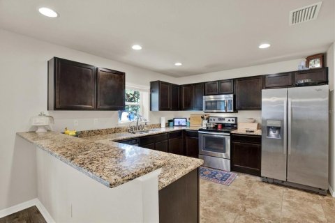 Adosado en alquiler en Valrico, Florida, 3 dormitorios, 135.73 m2 № 2237315 - foto 10