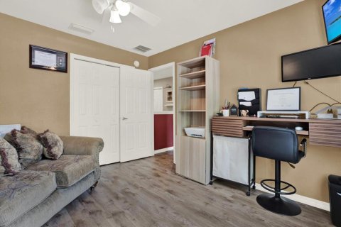 Adosado en alquiler en Valrico, Florida, 3 dormitorios, 135.73 m2 № 2237315 - foto 25