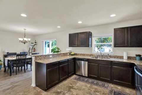 Adosado en alquiler en Valrico, Florida, 3 dormitorios, 135.73 m2 № 2237315 - foto 13
