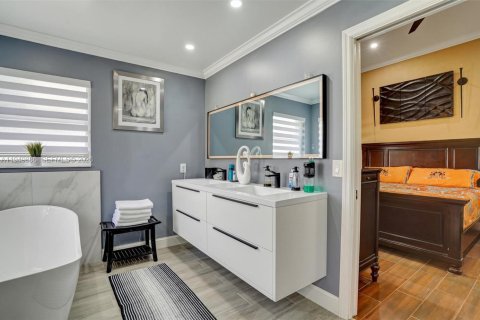 Casa en alquiler en Pembroke Pines, Florida, 3 dormitorios, 154.5 m2 № 2009629 - foto 14