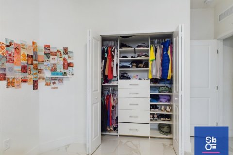 Casa en venta en Miami, Florida, 4 dormitorios, 180.14 m2 № 2029094 - foto 21