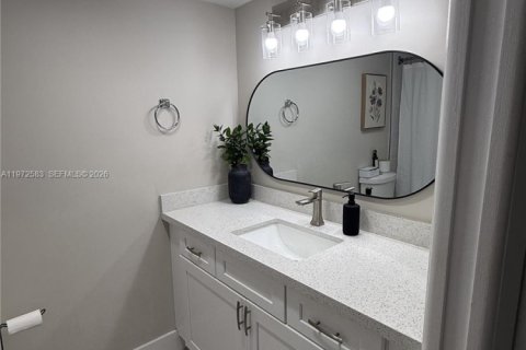 Condominio en venta en Tamarac, Florida, 3 dormitorios, 136.47 m2 № 2033396 - foto 15