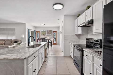 Villa ou maison à vendre à Winter Haven, Floride: 3 chambres, 158.96 m2 № 2121597 - photo 20