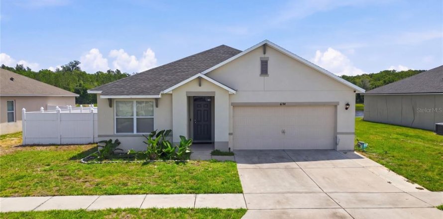 Villa ou maison à Winter Haven, Floride 3 chambres, 158.96 m2 № 2121597