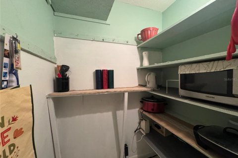 Снять в аренду кондоминиум в Клируотер, Флорида 3 комнаты, 58.53м2, № 1809978 - фото 11