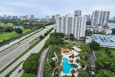 Copropriété à louer à Aventura, Floride: 2 chambres, 105.35 m2 № 1878494 - photo 26
