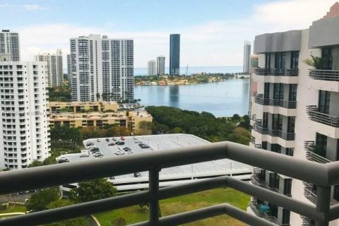 Copropriété à louer à Aventura, Floride: 2 chambres, 105.35 m2 № 1878494 - photo 19