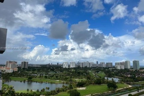 Copropriété à louer à Aventura, Floride: 2 chambres, 105.35 m2 № 1878494 - photo 17