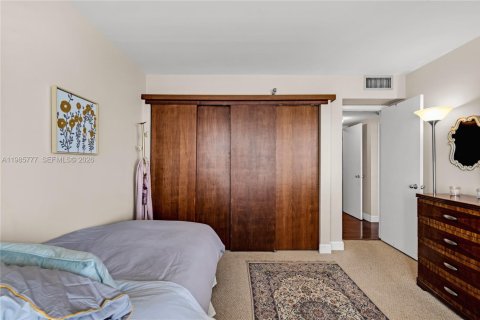 Купить кондоминиум в Майами, Флорида 2 спальни, 154.78м2, № 2255063 - фото 30