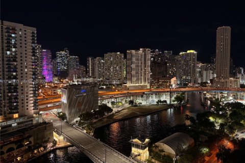 Copropriété à louer à Miami, Floride: 2 chambres, 99.68 m2 № 2428149 - photo 5
