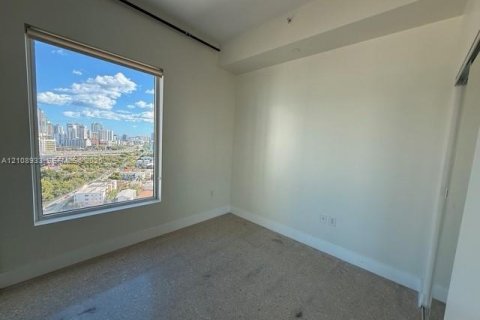 Copropriété à louer à Miami, Floride: 2 chambres, 99.68 m2 № 2428149 - photo 25