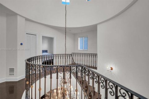 Casa en alquiler en Coral Gables, Florida, 3 dormitorios, 214.7 m2 № 1998806 - foto 24