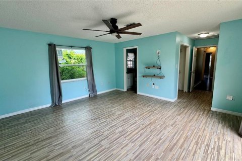 Casa en alquiler en Eustis, Florida, 3 dormitorios, 124.67 m2 № 1901050 - foto 10