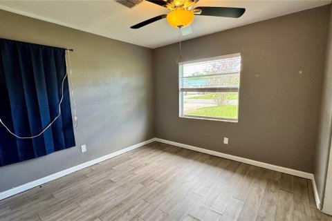 Casa en alquiler en Eustis, Florida, 3 dormitorios, 124.67 m2 № 1901050 - foto 15
